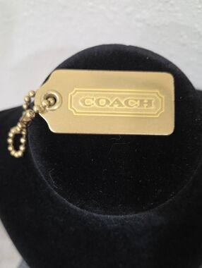 Coach Gold Logo Hang Tag Brass